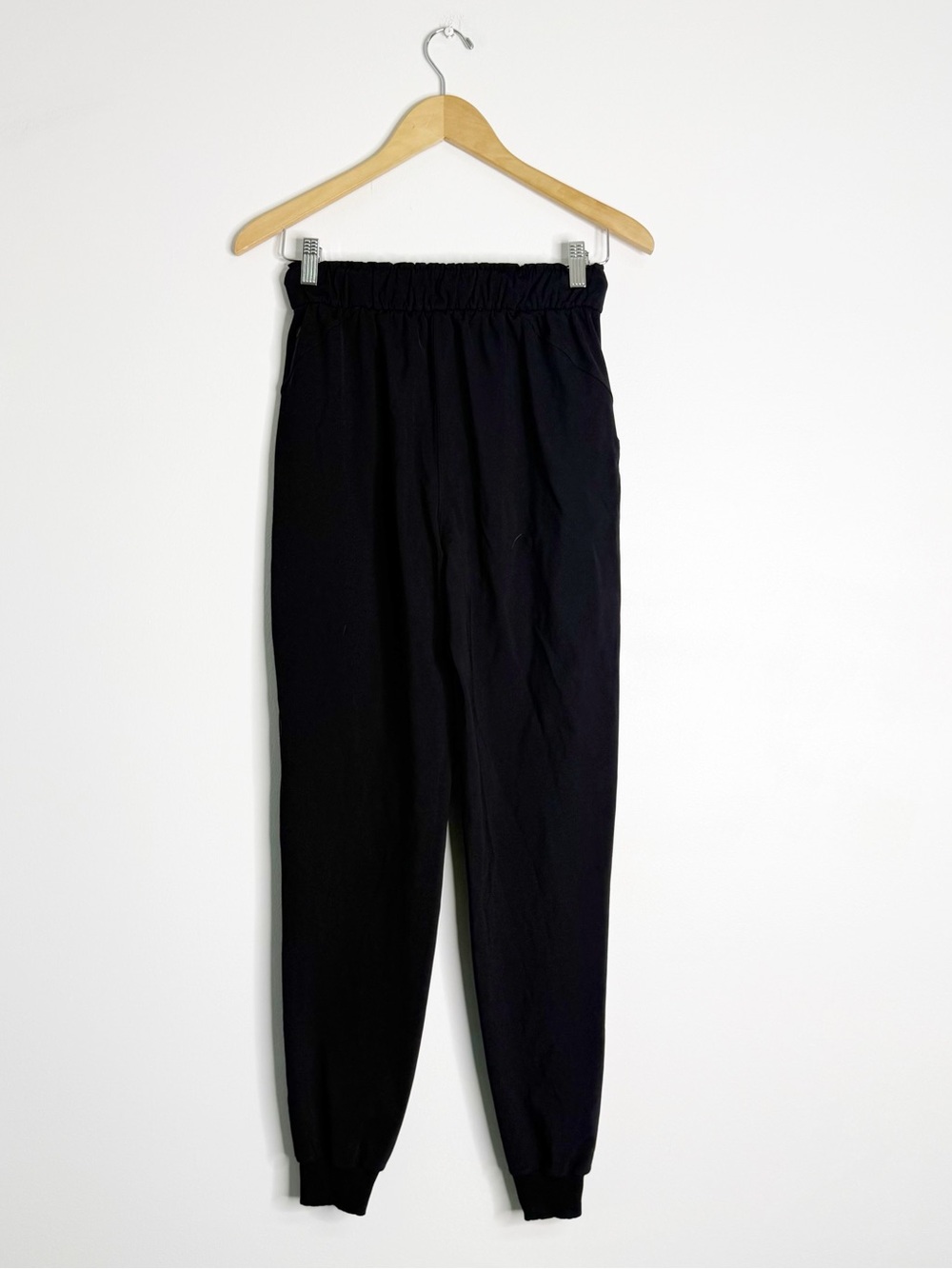 Lululemon Black Jogger Pants Women’s Size 4 Pull On Stretch Athletic - Picture 5 of 7